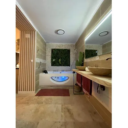 Appartement Velours&balnéo Saint-Nazaire (Loire-Atlantique)