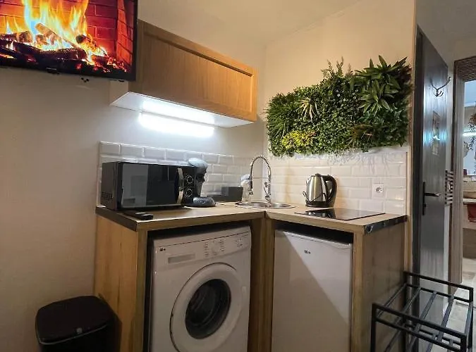 Velours & Balneo Saint-Nazaire (Loire-Atlantique)